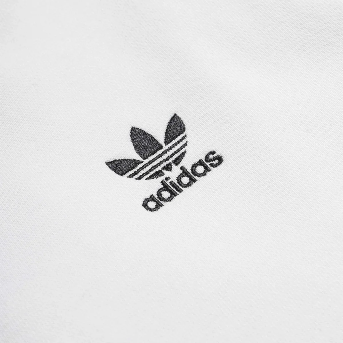Adidas Essential Crew Sweat White - Image 3